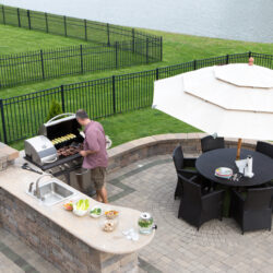Move the Party Outside: 5 Reasons to Add an Outdoor Kitchen to Your Home