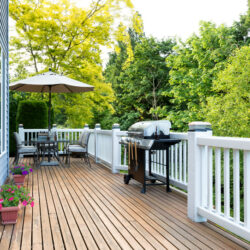 How to Determine the Perfect Deck Size for Your Home
